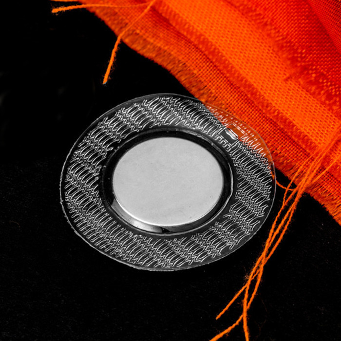 Imán que se puede fijar cosiendo, de NdFeB, diámetro de 18 x 2 mm, con tapa circular de PVC