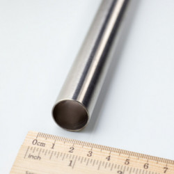 Acero inoxidable, en tubo, diámetro de 22 x 1 mm, sin soldadura, longitud de 1 m - 1.4301